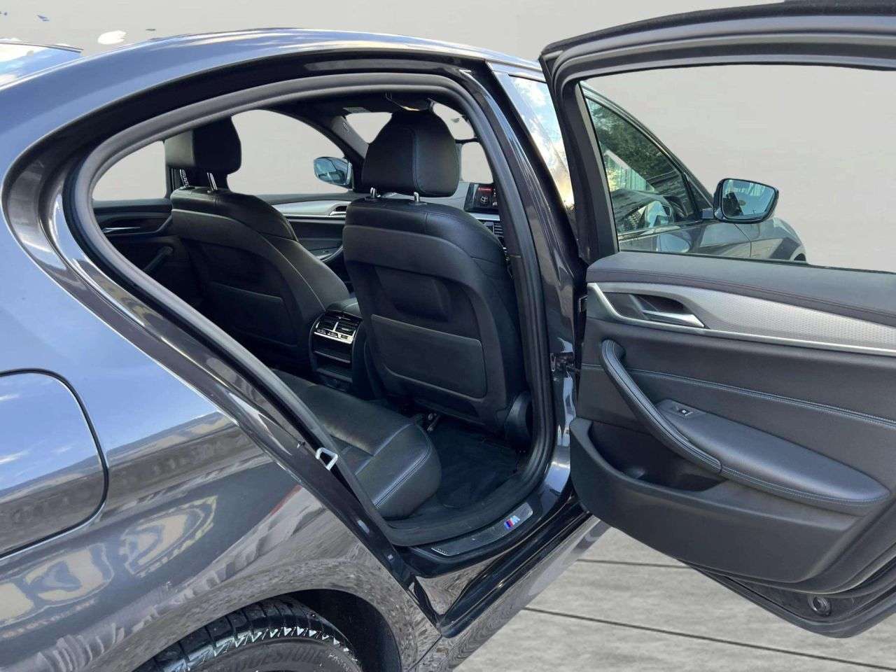 2019 BMW 5 SERIES 2019 BMW 5 SERIES