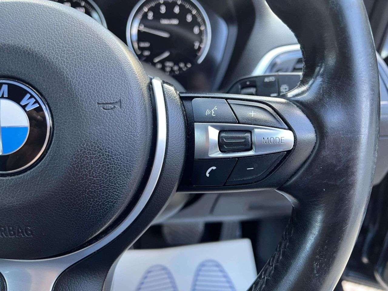2017 BMW 1 SERIES 2017 BMW 1 SERIES