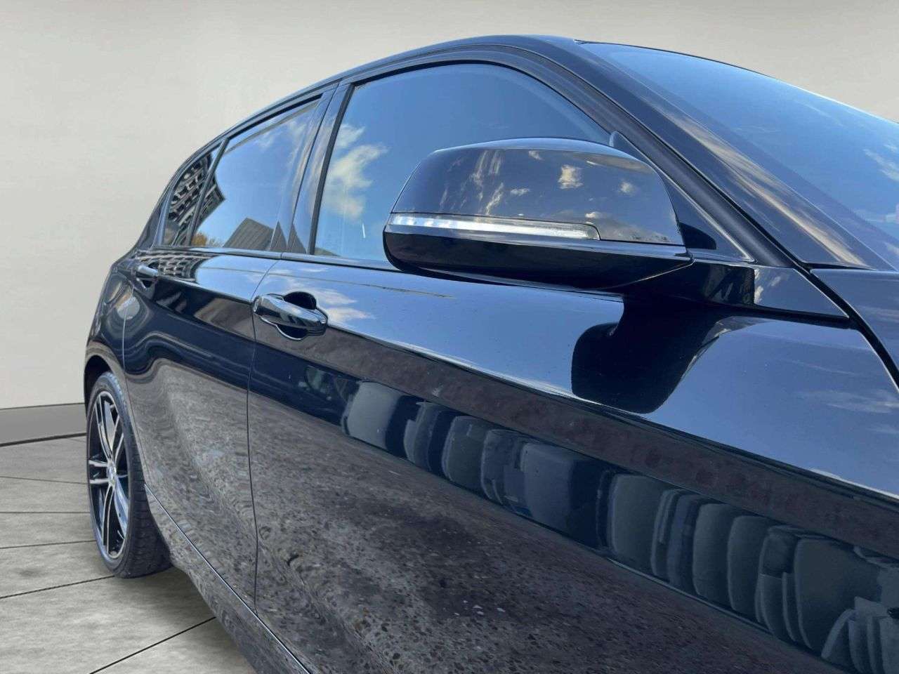 2017 BMW 1 SERIES 2017 BMW 1 SERIES