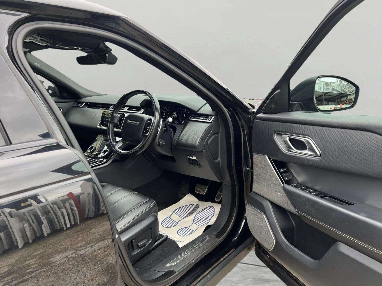 2017 LAND ROVER RANGE ROVER VELAR 2017 LAND ROVER RANGE ROVER VELAR