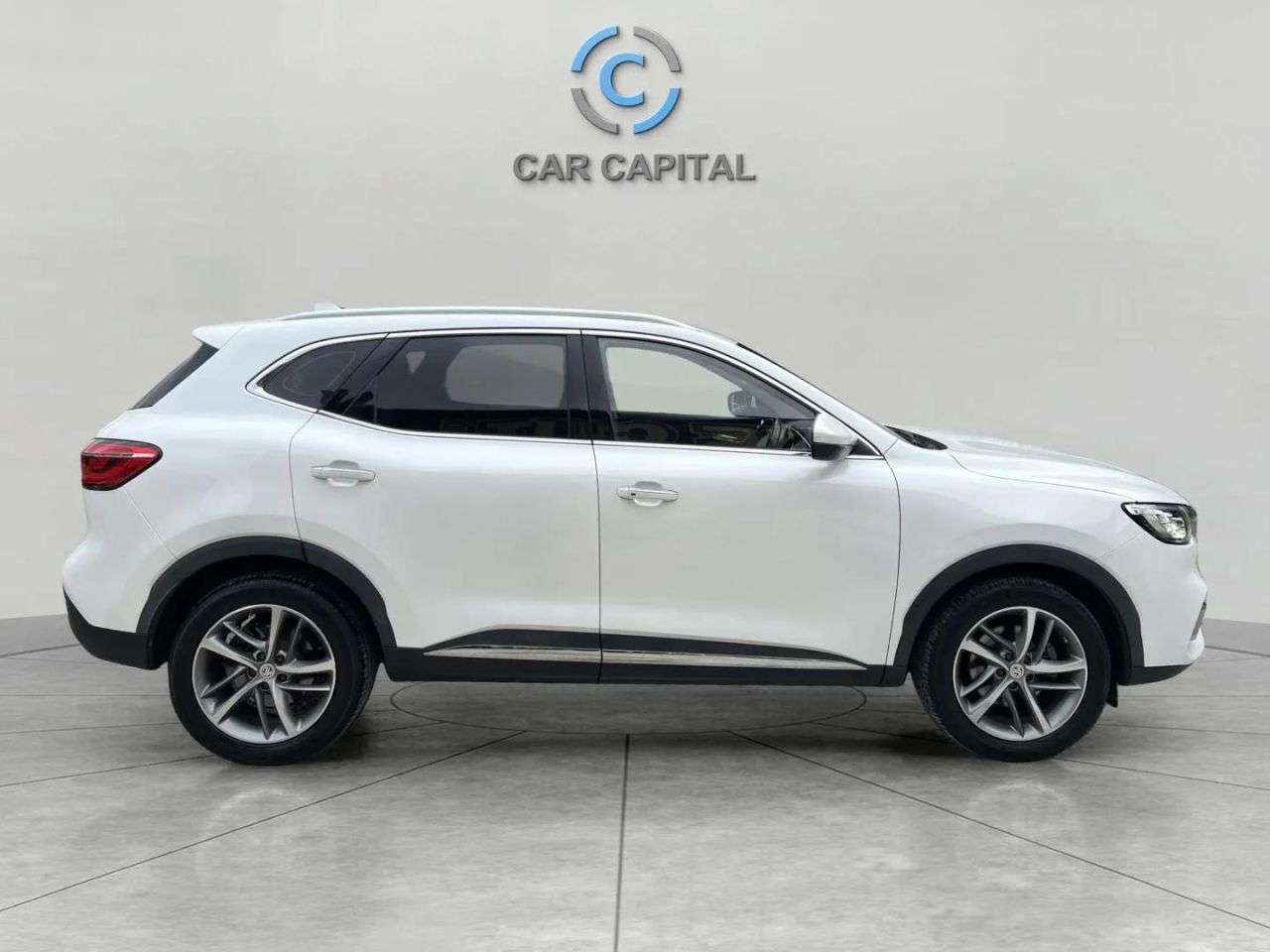 A 2022 MG MG HS 1.5 T-GDI Exclusive SUV 5dr Petrol DCT Euro 6 (s/s) (162 ps) HPI+FINANCE+2 A 2022 MG MG HS 1.5 T-GDI Exclusive SUV 5dr Petrol DCT Euro 6 (s/s) (162 ps) HPI+FINANCE+2