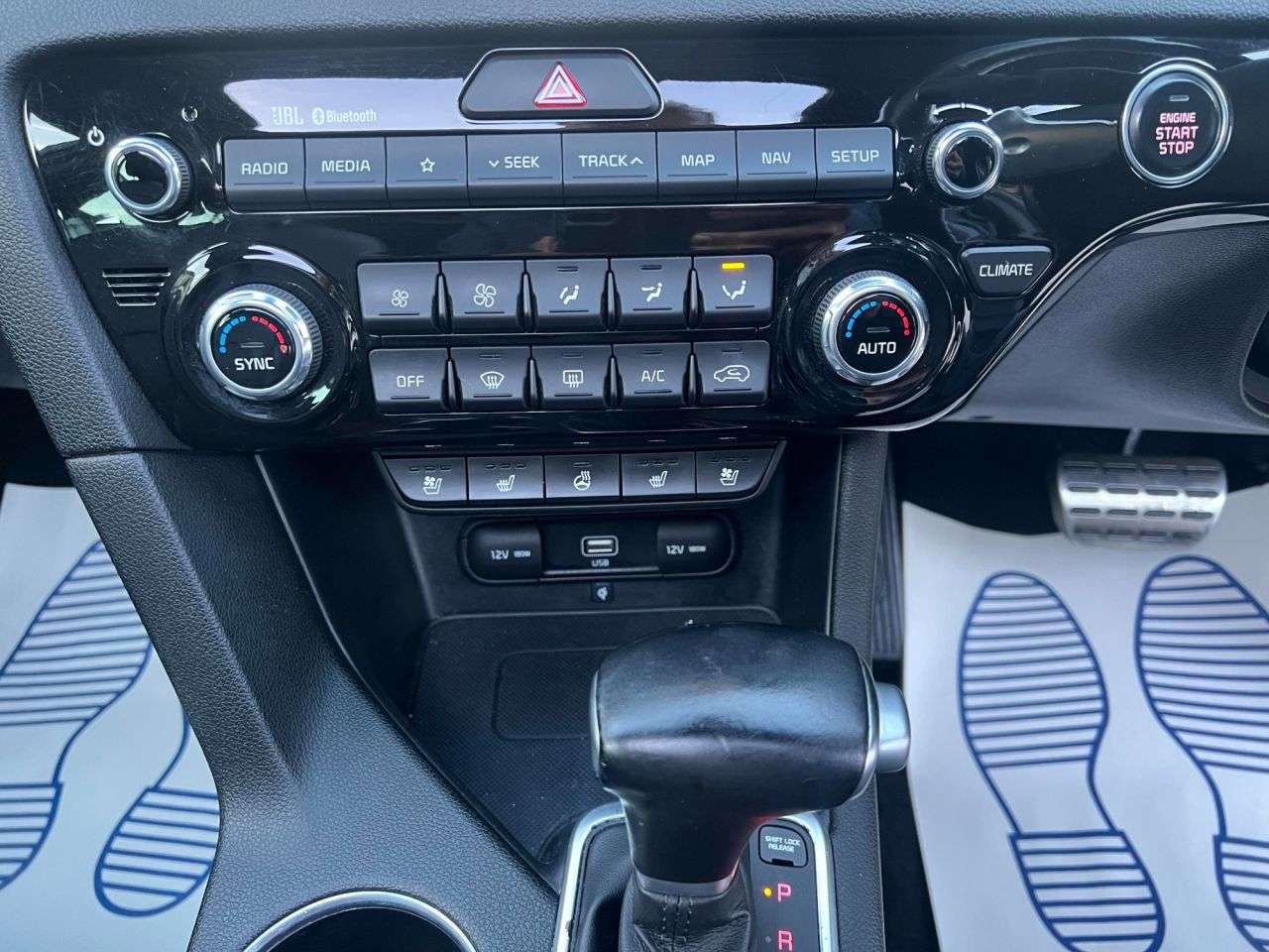 2018 KIA SPORTAGE 2018 KIA SPORTAGE