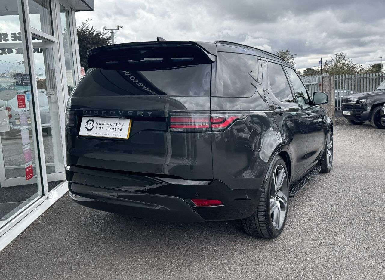 A 2024 LAND ROVER DISCOVERY 3.0 D350 MHEV Dynamic HSE SUV 5dr Diesel Auto 4WD HEATED S/WHEEL+APPLE CARP A 2024 LAND ROVER DISCOVERY 3.0 D350 MHEV Dynamic HSE SUV 5dr Diesel Auto 4WD HEATED S/WHEEL+APPLE CARP