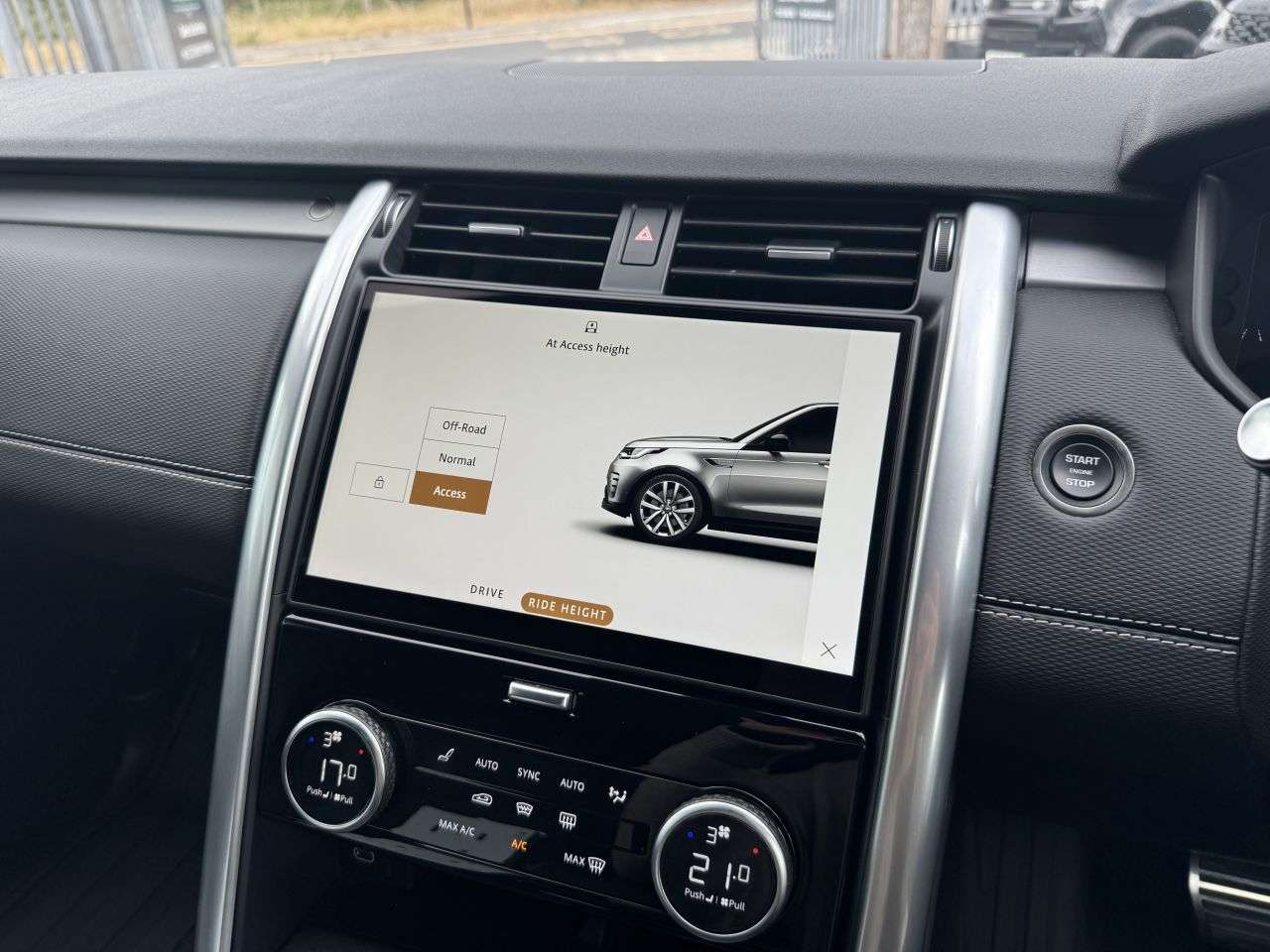 2024 LAND ROVER DISCOVERY 2024 LAND ROVER DISCOVERY