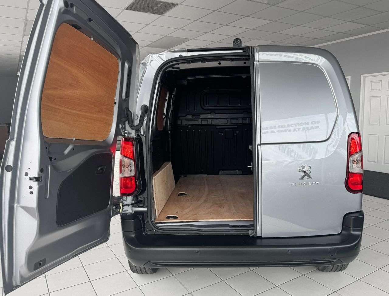 2024 PEUGEOT PARTNER 2024 PEUGEOT PARTNER