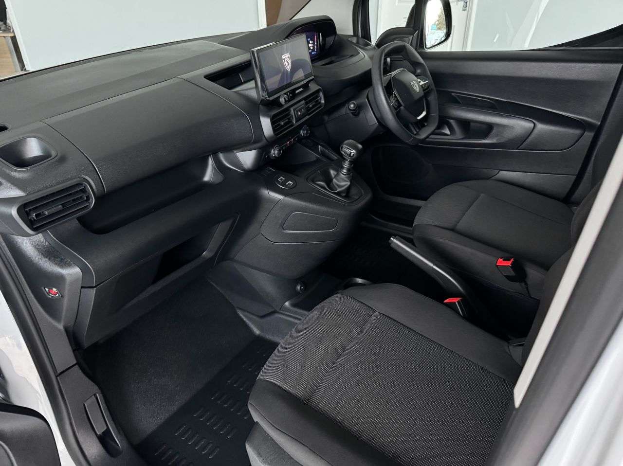 2024 PEUGEOT PARTNER 2024 PEUGEOT PARTNER