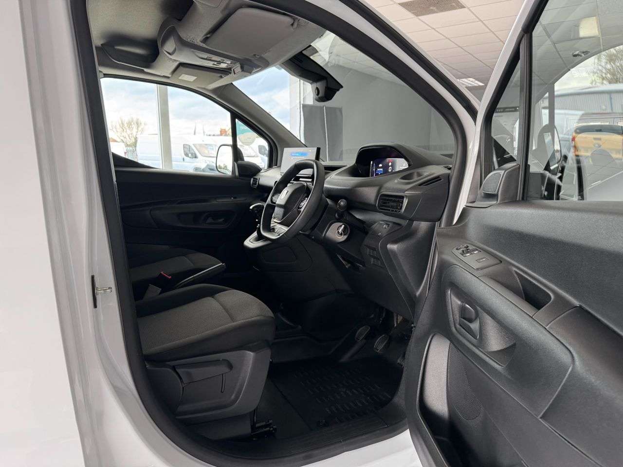 2024 PEUGEOT PARTNER 2024 PEUGEOT PARTNER