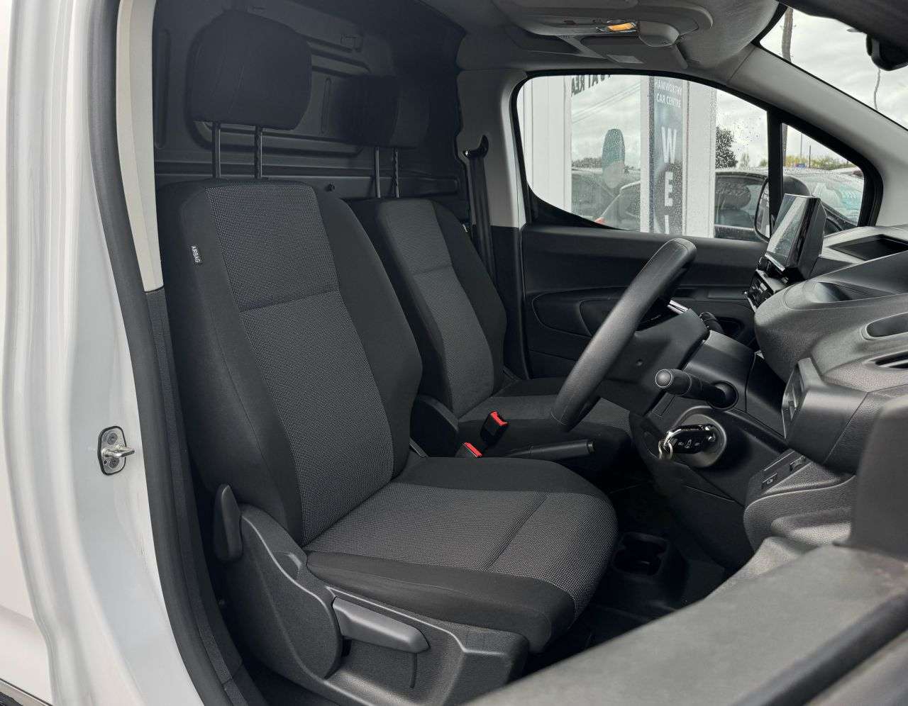 2024 PEUGEOT PARTNER 2024 PEUGEOT PARTNER