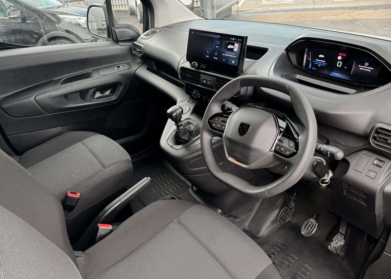 2024 PEUGEOT PARTNER 2024 PEUGEOT PARTNER