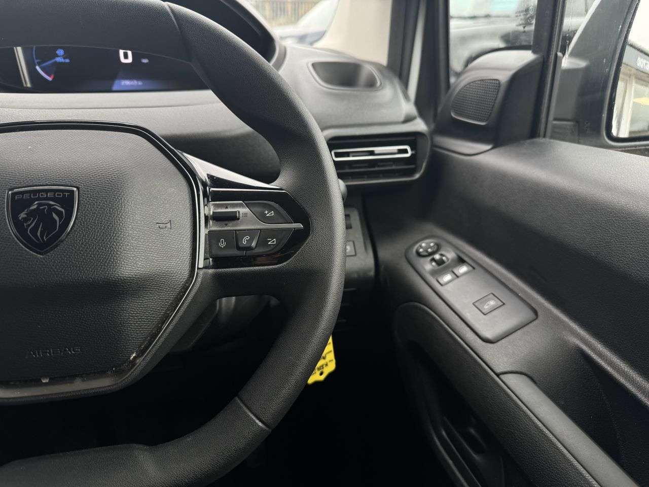 2024 PEUGEOT PARTNER 2024 PEUGEOT PARTNER