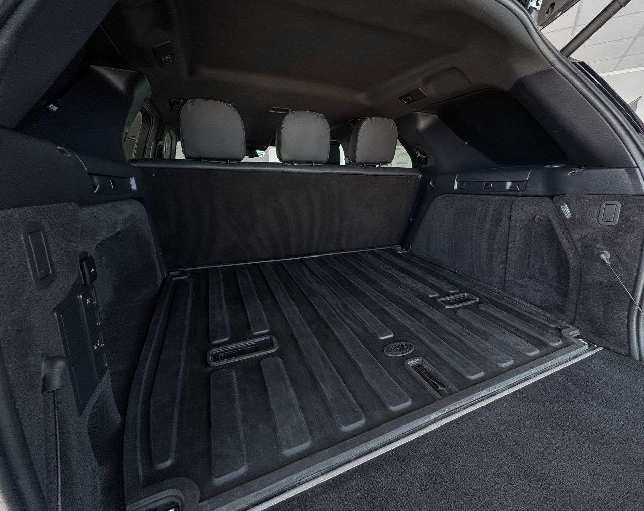 2023 LAND ROVER DISCOVERY 2023 LAND ROVER DISCOVERY