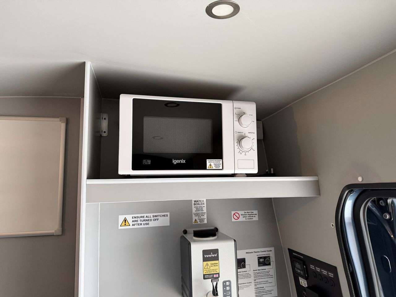 2022 FORD TRANSIT 2022 FORD TRANSIT