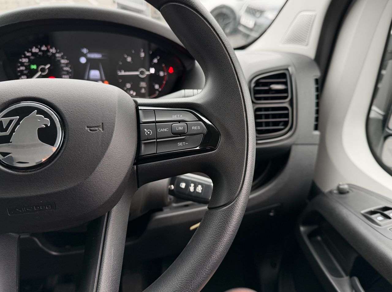 2024 VAUXHALL MOVANO 2024 VAUXHALL MOVANO