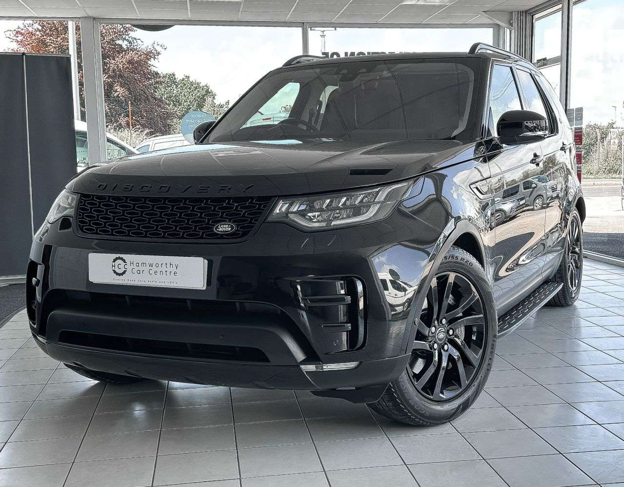 A 2020 LAND ROVER DISCOVERY 3.0 SD V6 HSE *5 SEATS* SUV 5dr Diesel Auto 4WD Euro 6 (s/s) (306 ps) 5 SEA A 2020 LAND ROVER DISCOVERY 3.0 SD V6 HSE *5 SEATS* SUV 5dr Diesel Auto 4WD Euro 6 (s/s) (306 ps) 5 SEA