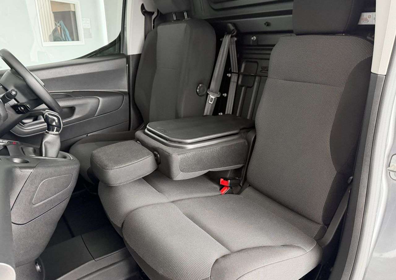 2021 PEUGEOT PARTNER 2021 PEUGEOT PARTNER