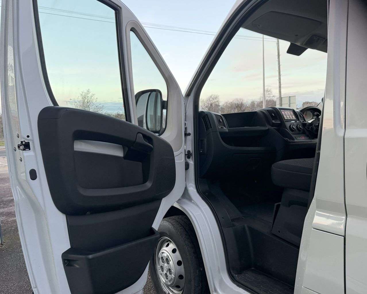 2023 PEUGEOT BOXER 2023 PEUGEOT BOXER