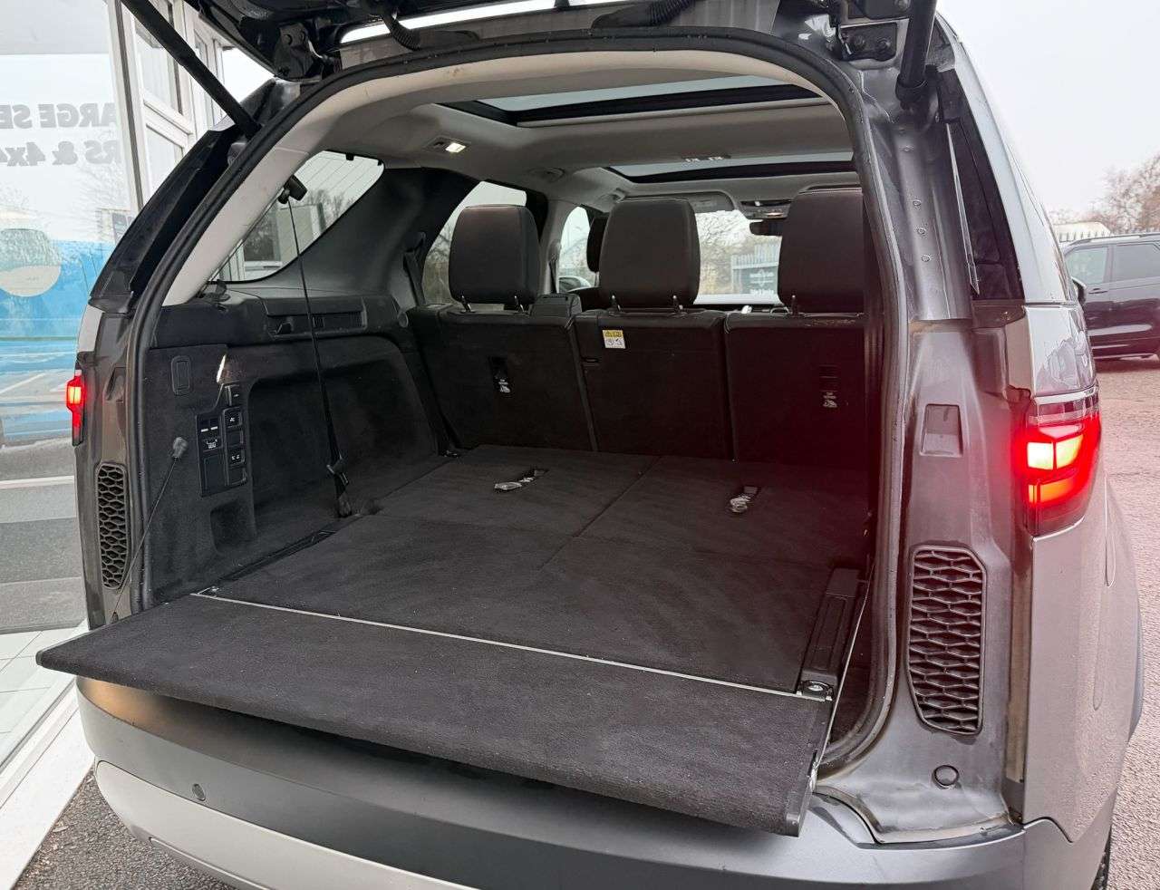 2022 LAND ROVER DISCOVERY 2022 LAND ROVER DISCOVERY