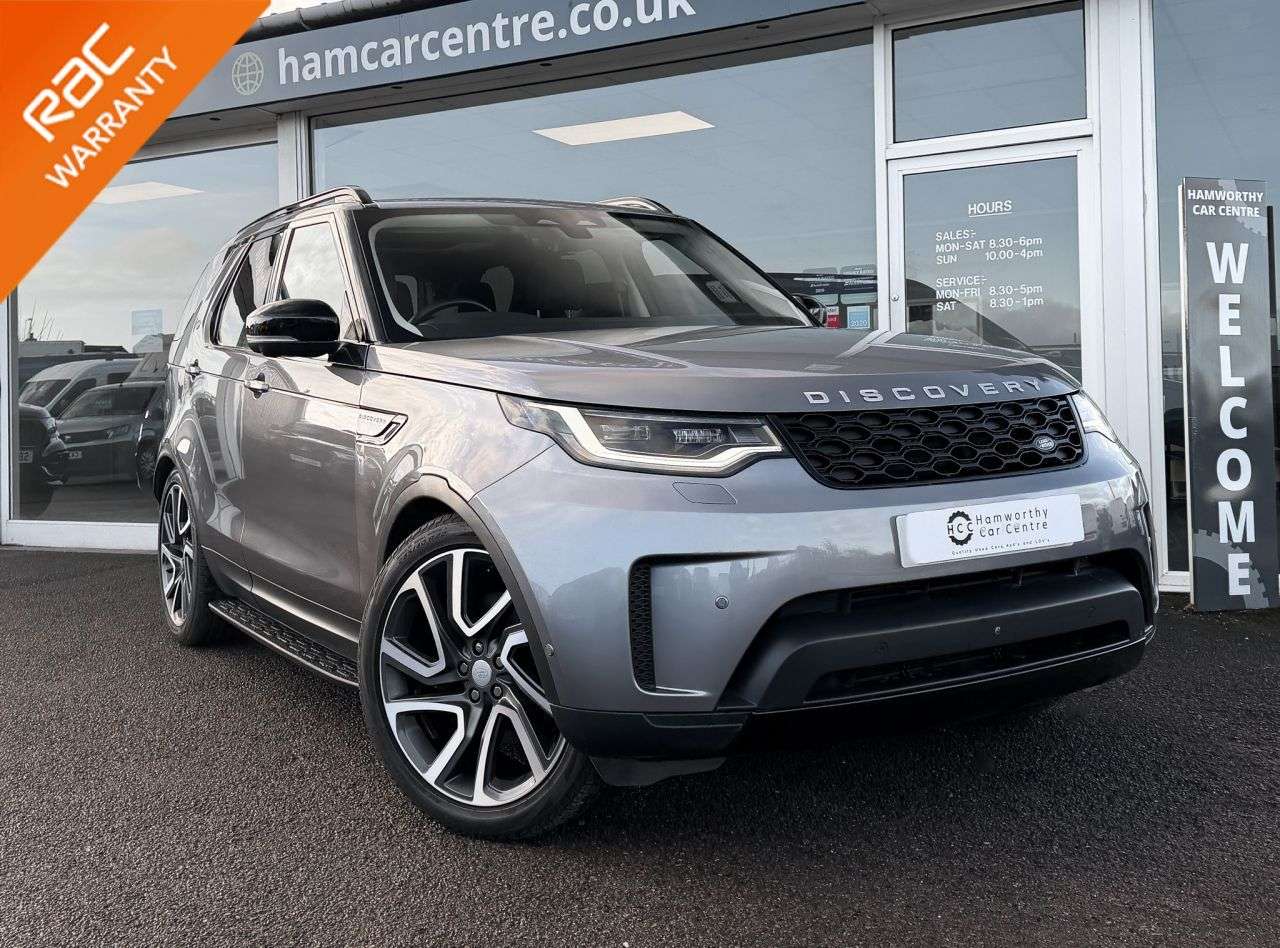 A 2022 LAND ROVER DISCOVERY 3.0 D300 VAT QUALIFYING MHEV SUV BIG SPEC 5dr Diesel Auto 4WD Euro 6 (s/s) A 2022 LAND ROVER DISCOVERY 3.0 D300 VAT QUALIFYING MHEV SUV BIG SPEC 5dr Diesel Auto 4WD Euro 6 (s/s)