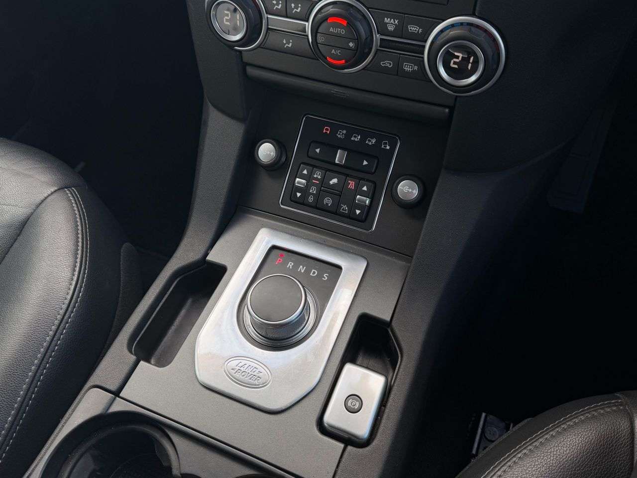 2016 LAND ROVER DISCOVERY 4 2016 LAND ROVER DISCOVERY 4