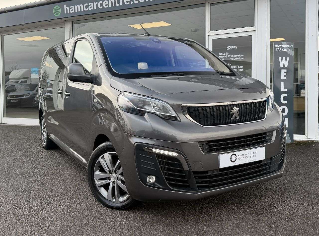 A 2019 PEUGEOT TRAVELLER 2.0 BlueHDi Allure Standard MPV Diesel MWB Euro 6 (150 ps) AIR CON+SAT NAV+ A 2019 PEUGEOT TRAVELLER 2.0 BlueHDi Allure Standard MPV Diesel MWB Euro 6 (150 ps) AIR CON+SAT NAV+