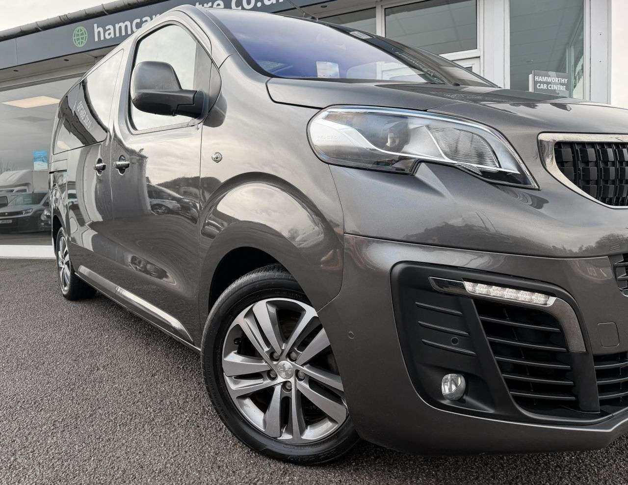 2019 PEUGEOT TRAVELLER 2019 PEUGEOT TRAVELLER