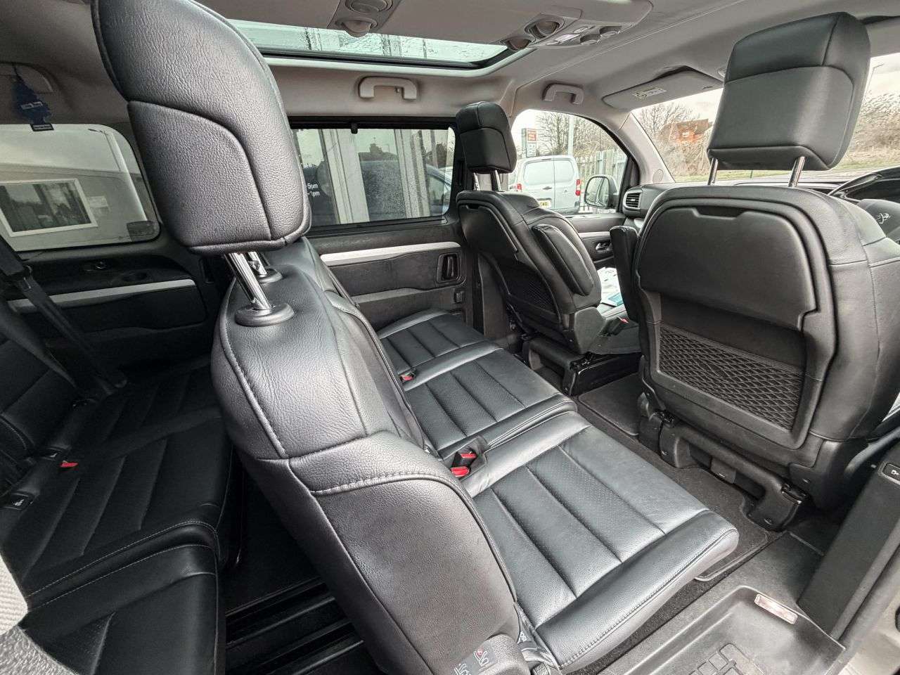 2019 PEUGEOT TRAVELLER 2019 PEUGEOT TRAVELLER