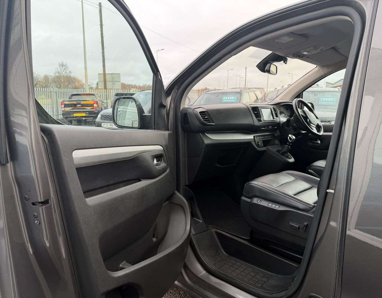 2019 PEUGEOT TRAVELLER 2019 PEUGEOT TRAVELLER