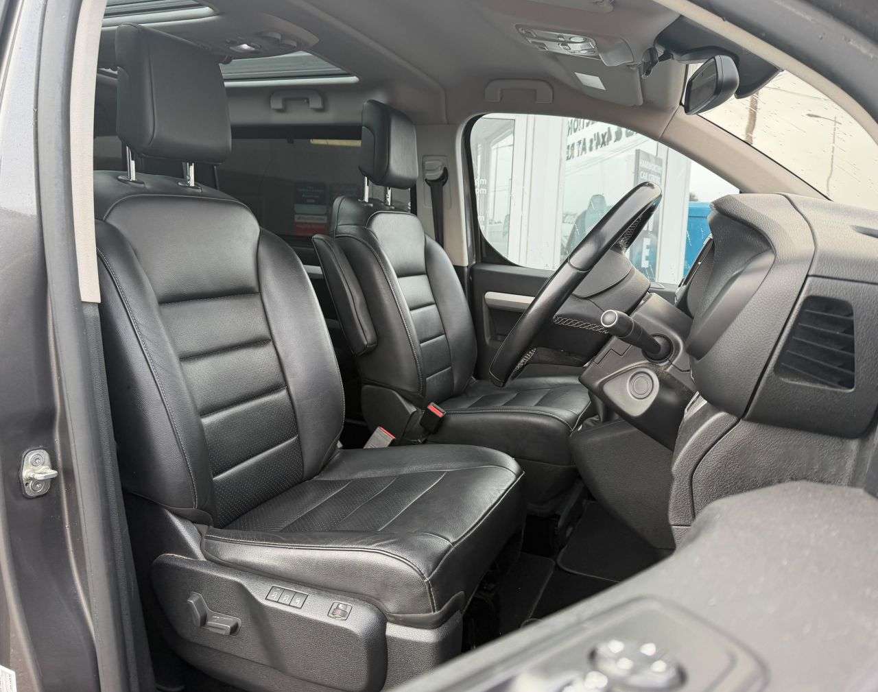 2019 PEUGEOT TRAVELLER 2019 PEUGEOT TRAVELLER