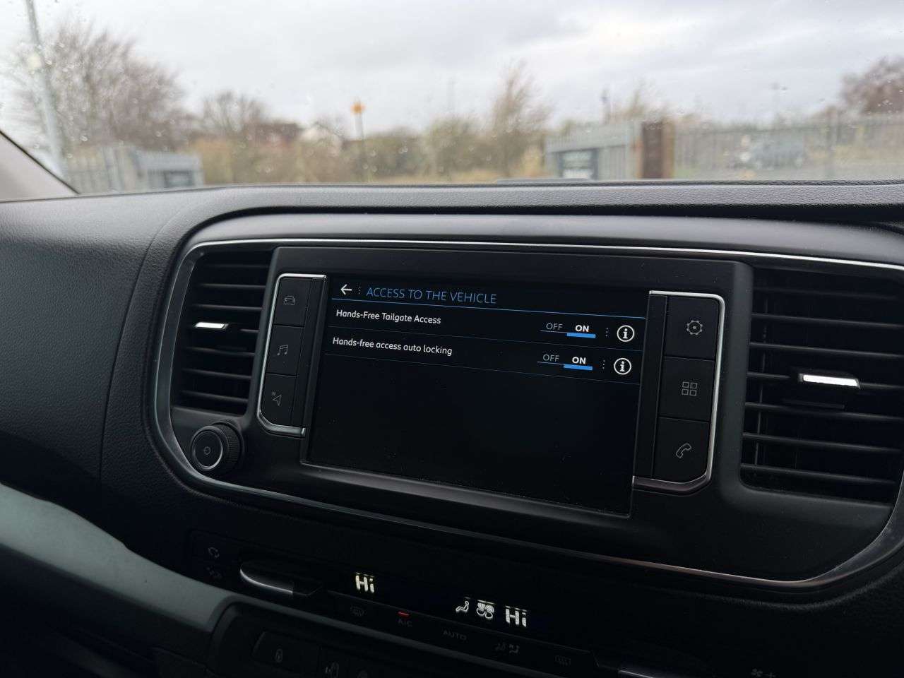 2019 PEUGEOT TRAVELLER 2019 PEUGEOT TRAVELLER