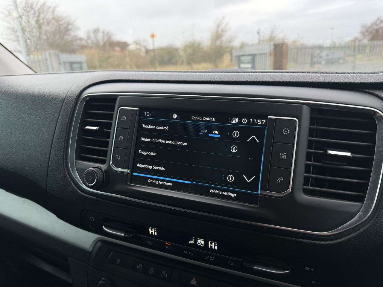 2019 PEUGEOT TRAVELLER 2019 PEUGEOT TRAVELLER