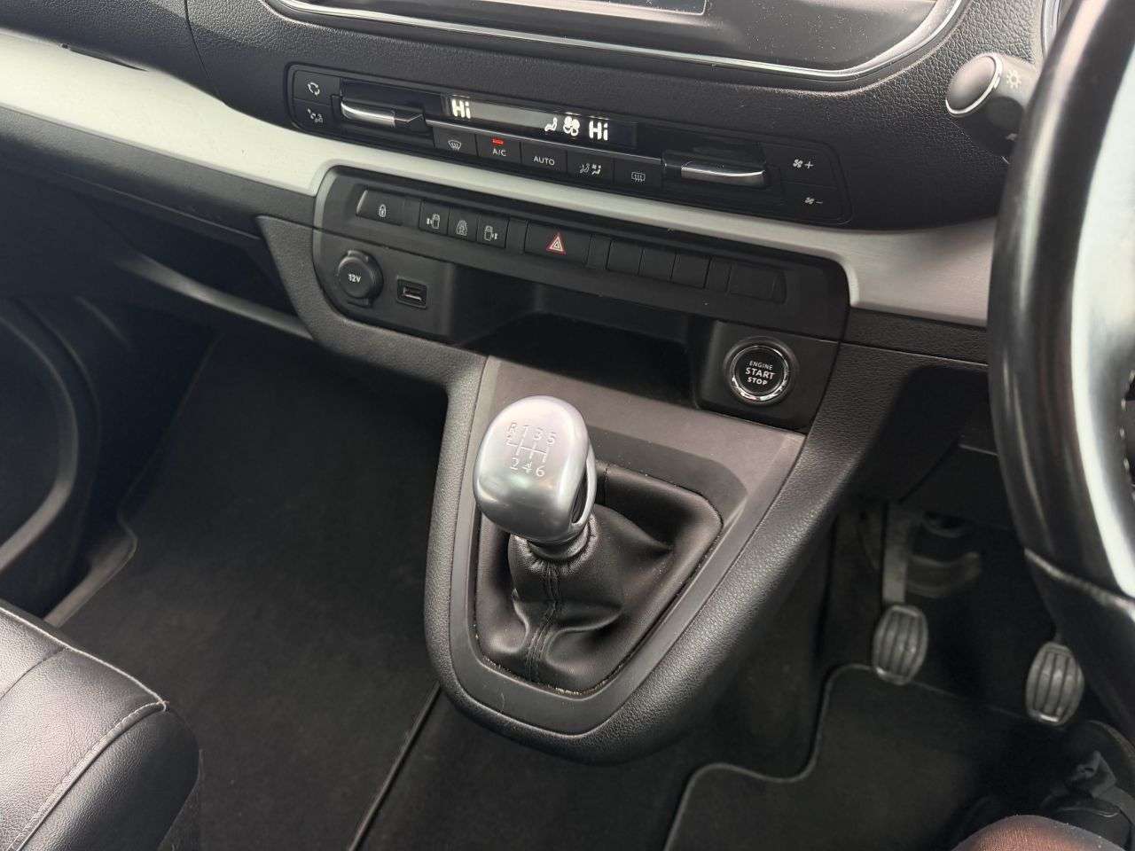 2019 PEUGEOT TRAVELLER 2019 PEUGEOT TRAVELLER