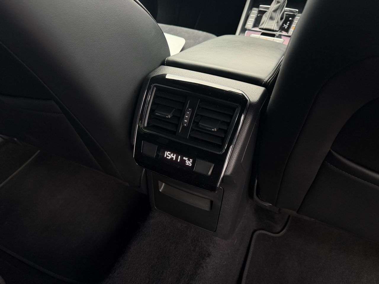 2018 SKODA SUPERB 2018 SKODA SUPERB