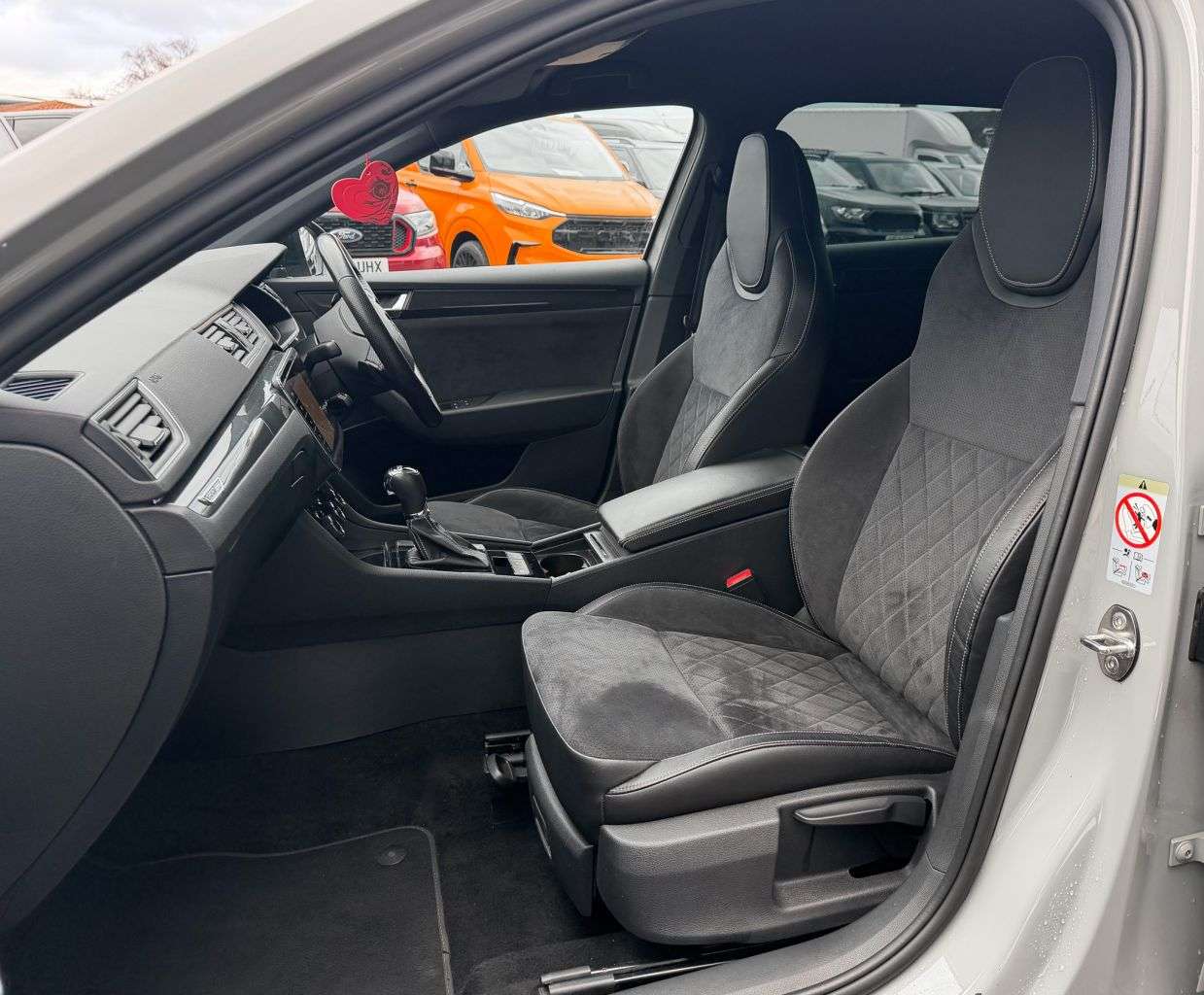 2018 SKODA SUPERB 2018 SKODA SUPERB