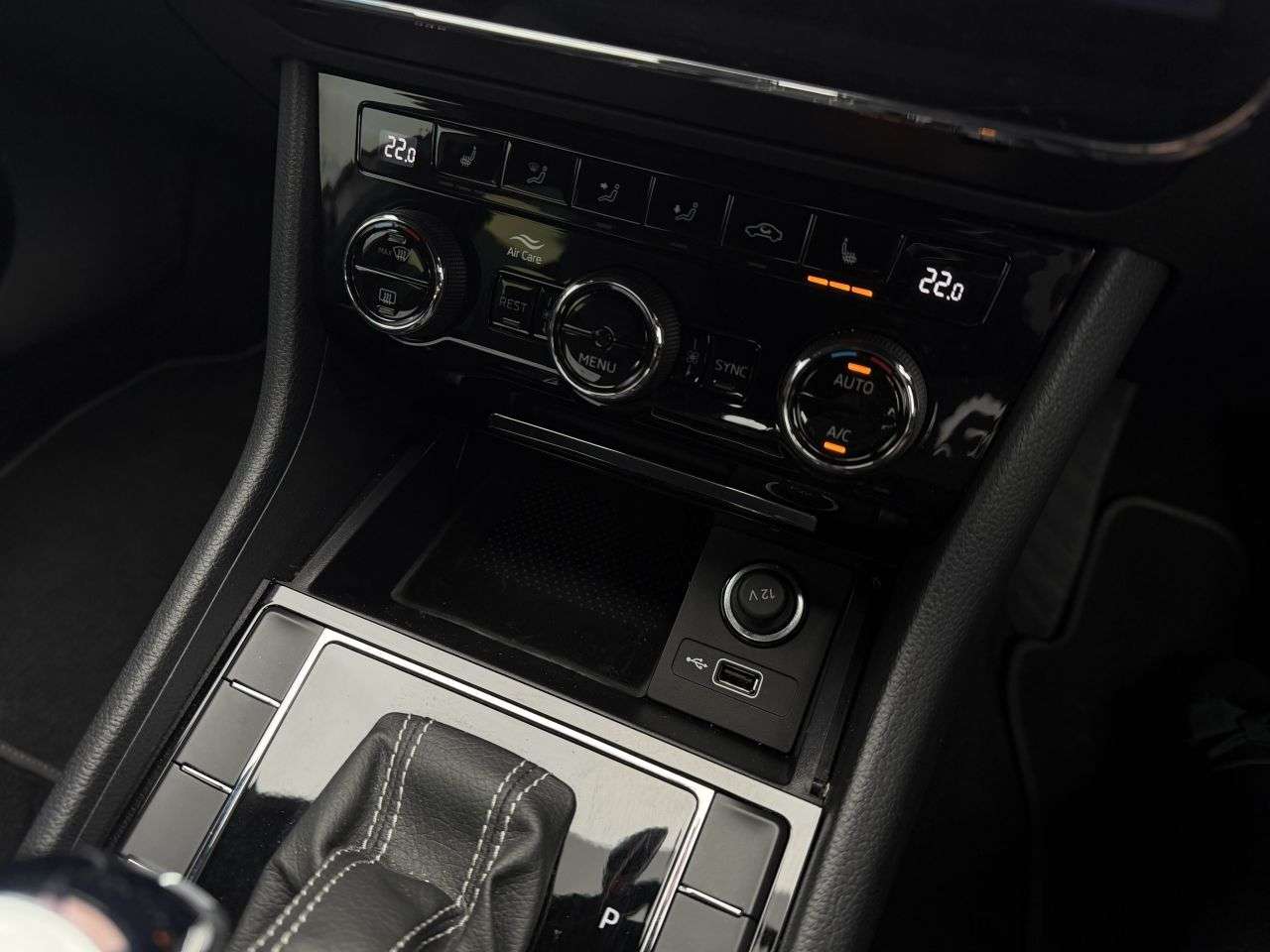 2018 SKODA SUPERB 2018 SKODA SUPERB