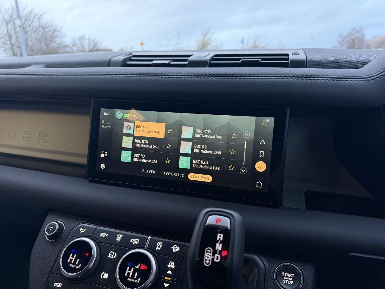 2023 LAND ROVER DEFENDER 2023 LAND ROVER DEFENDER