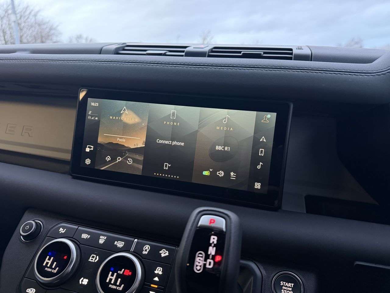 2023 LAND ROVER DEFENDER 2023 LAND ROVER DEFENDER