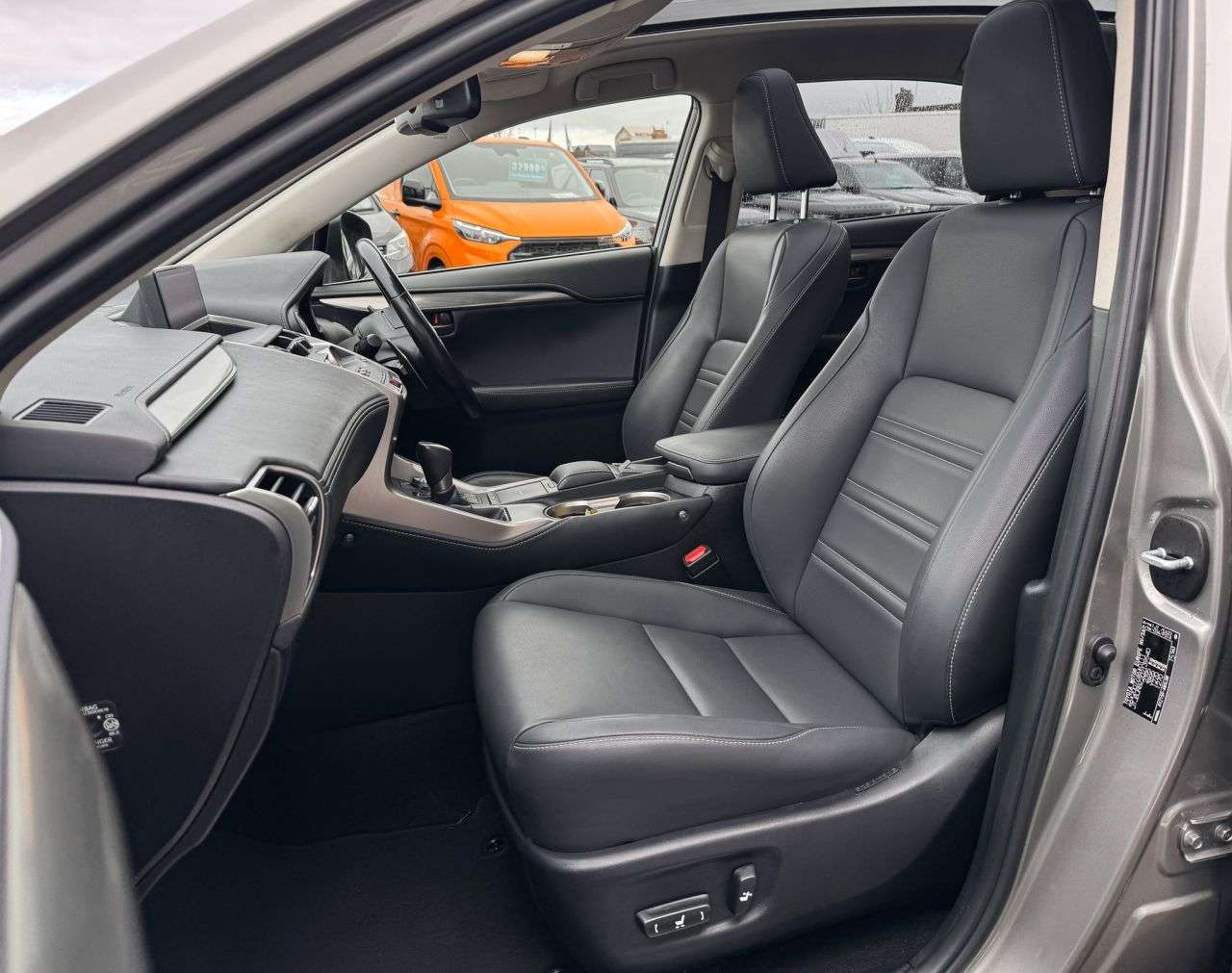 2020 LEXUS NX 2020 LEXUS NX