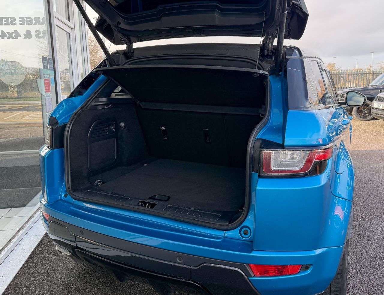 2018 LAND ROVER RANGE ROVER EVOQUE 2018 LAND ROVER RANGE ROVER EVOQUE