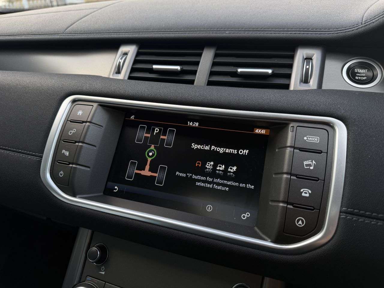 2018 LAND ROVER RANGE ROVER EVOQUE 2018 LAND ROVER RANGE ROVER EVOQUE