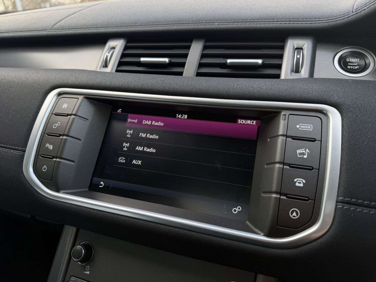 2018 LAND ROVER RANGE ROVER EVOQUE 2018 LAND ROVER RANGE ROVER EVOQUE