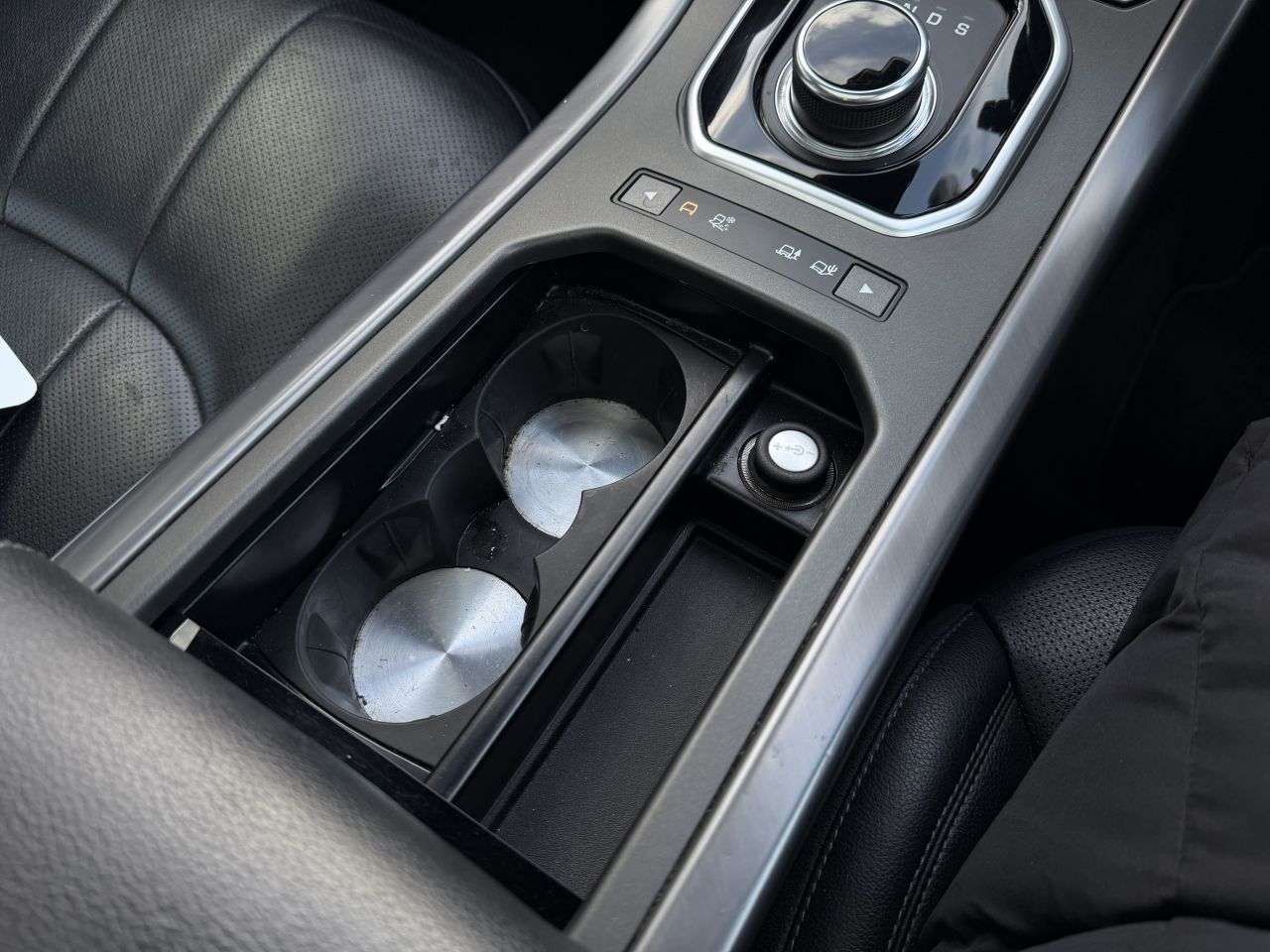 2018 LAND ROVER RANGE ROVER EVOQUE 2018 LAND ROVER RANGE ROVER EVOQUE