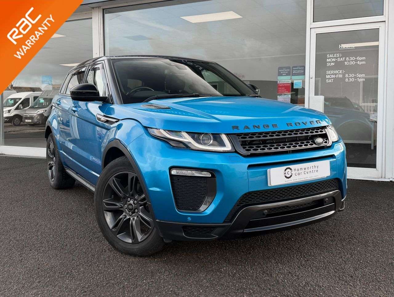 A 2018 LAND ROVER RANGE ROVER EVOQUE 2.0 TD4 Landmark SUV 5dr Diesel Auto 4WD Euro 6 (s/s) (180 ps) BLACK ROOF+1 A 2018 LAND ROVER RANGE ROVER EVOQUE 2.0 TD4 Landmark SUV 5dr Diesel Auto 4WD Euro 6 (s/s) (180 ps) BLACK ROOF+1
