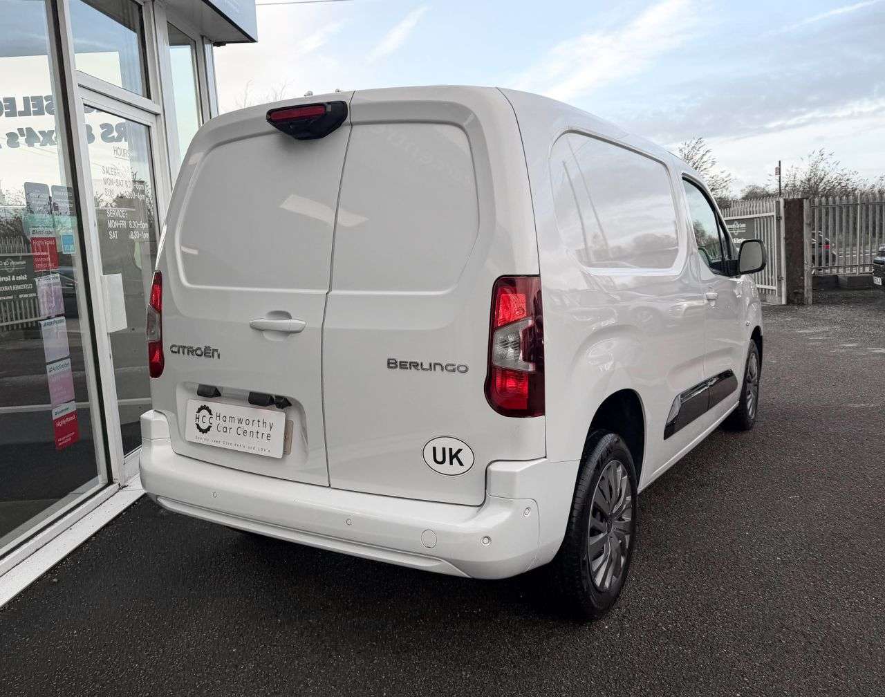 A 2024 CITROEN BERLINGO 1.5 BlueHDi 1000 Driver M Panel Van 5dr Diesel Manual SWB Euro 6 (s/s) (100 A 2024 CITROEN BERLINGO 1.5 BlueHDi 1000 Driver M Panel Van 5dr Diesel Manual SWB Euro 6 (s/s) (100