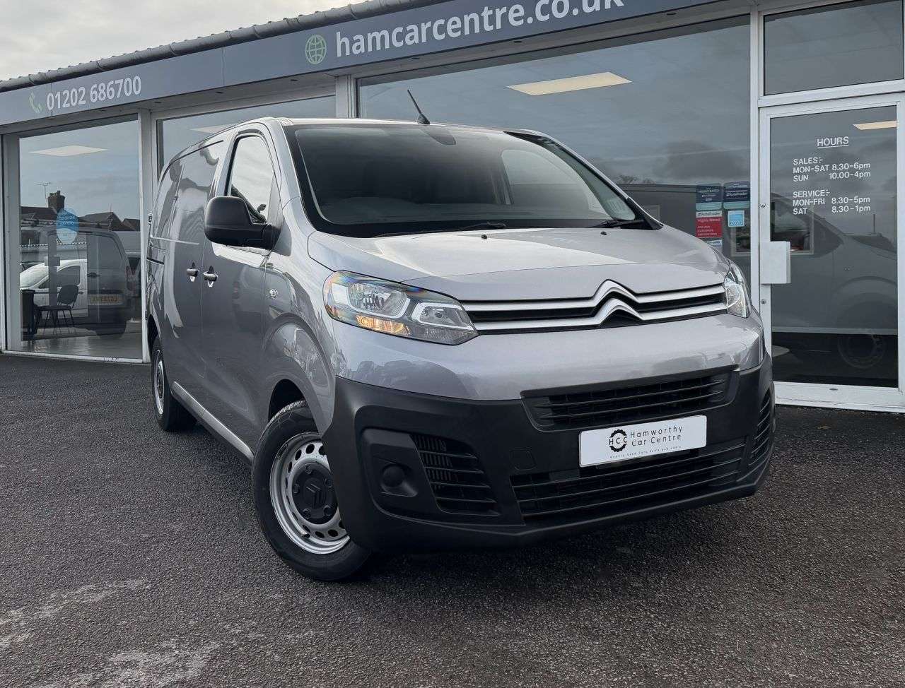 A 2021 CITROEN DISPATCH 2.0 BlueHDi 1400 Enterprise Pro M Panel Van 6dr Diesel Manual FWD 2 Euro 6 A 2021 CITROEN DISPATCH 2.0 BlueHDi 1400 Enterprise Pro M Panel Van 6dr Diesel Manual FWD 2 Euro 6