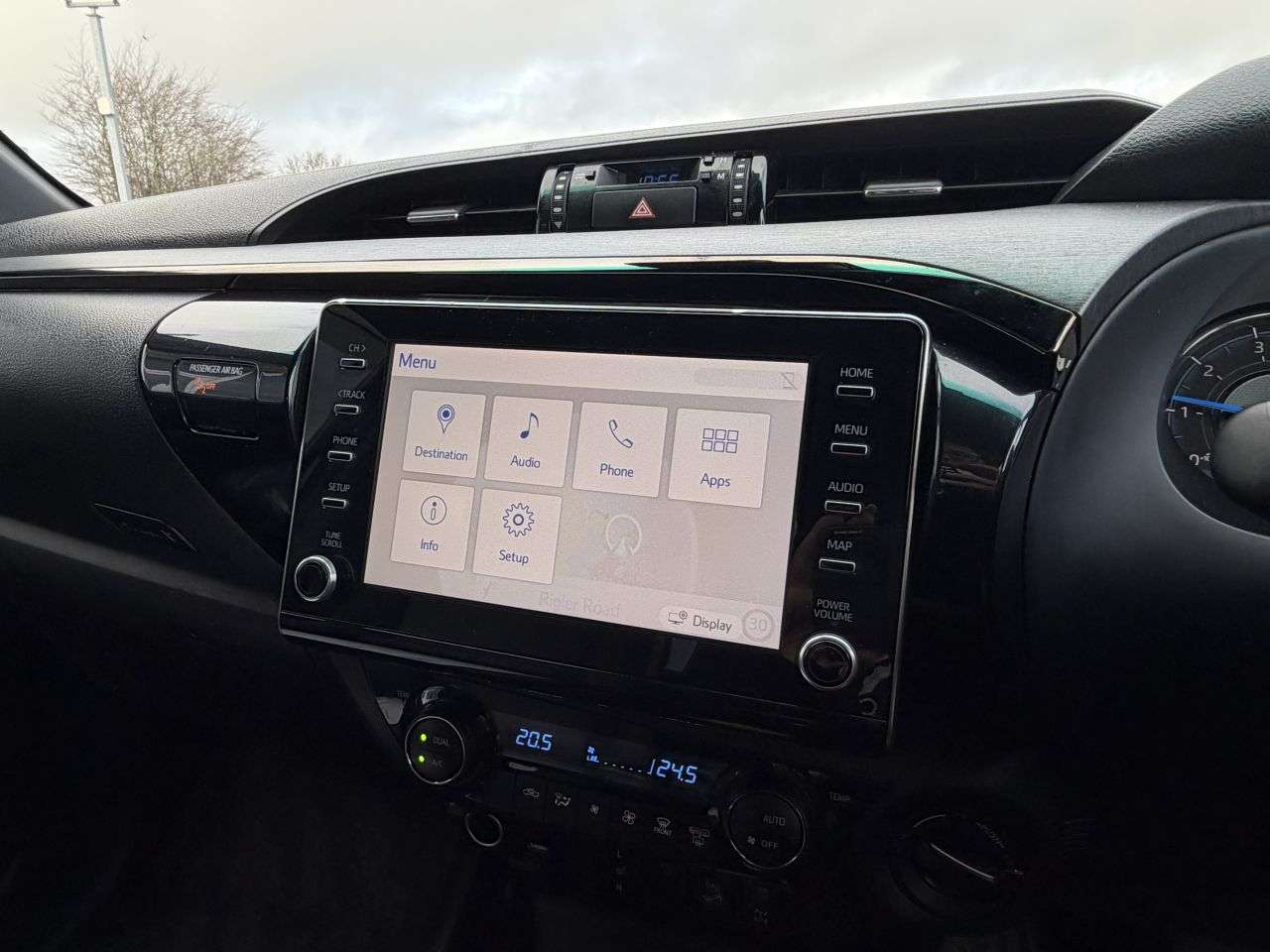 2022 TOYOTA HI-LUX 2022 TOYOTA HI-LUX