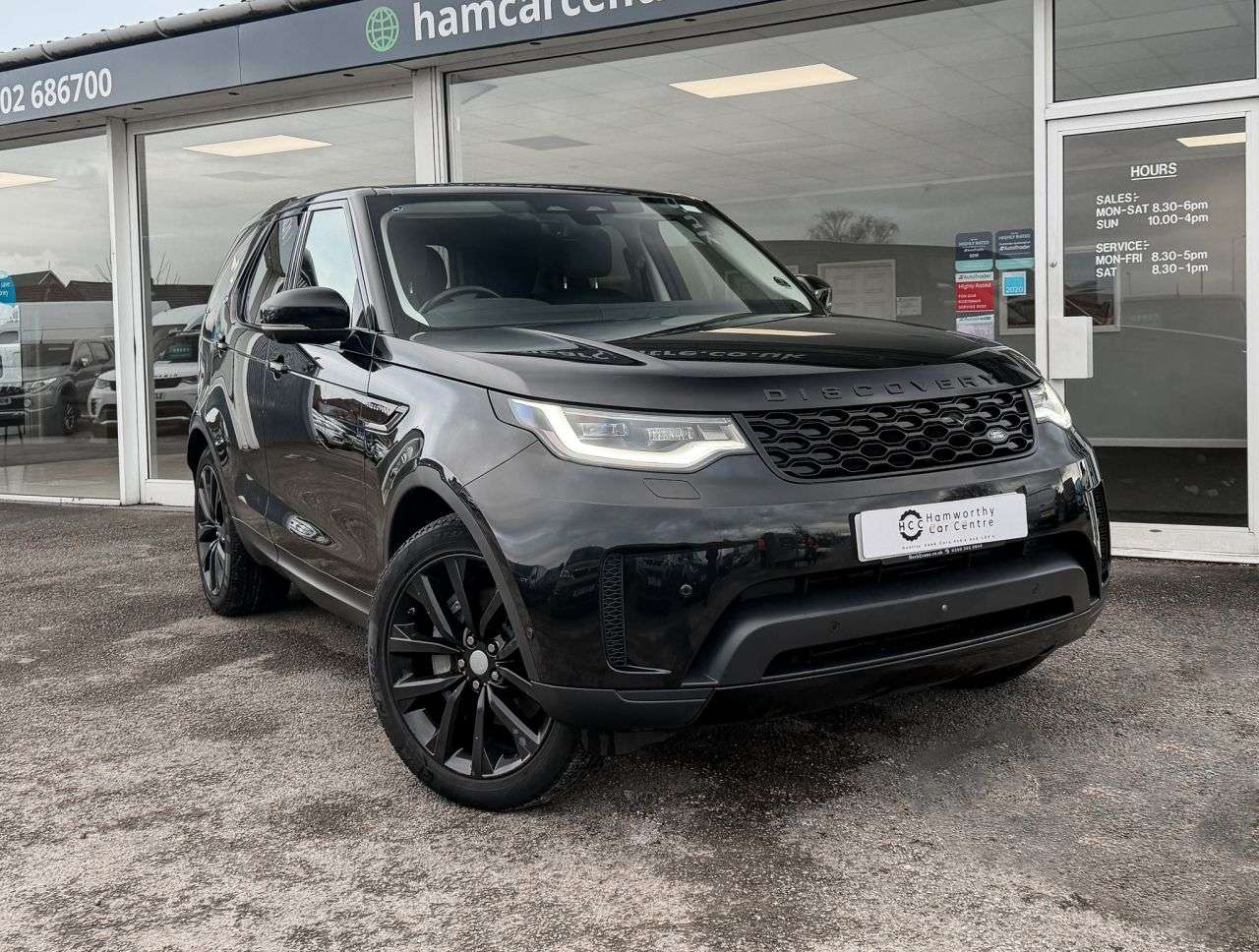 A 2021 LAND ROVER DISCOVERY 3.0 D300 MHEV SE 5 SEATS SUV 5dr Diesel Auto 4WD Euro 6 (s/s) (300 ps) 3D R A 2021 LAND ROVER DISCOVERY 3.0 D300 MHEV SE 5 SEATS SUV 5dr Diesel Auto 4WD Euro 6 (s/s) (300 ps) 3D R