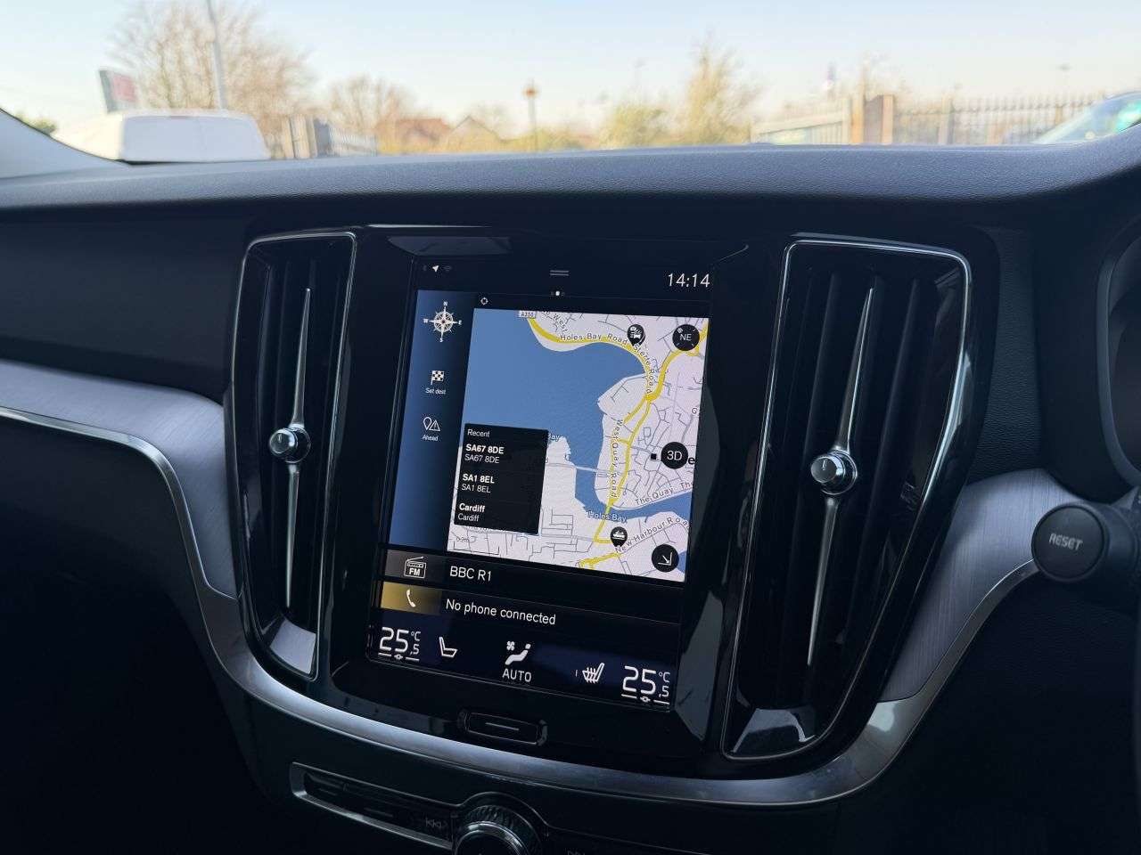 2021 VOLVO V60 2021 VOLVO V60