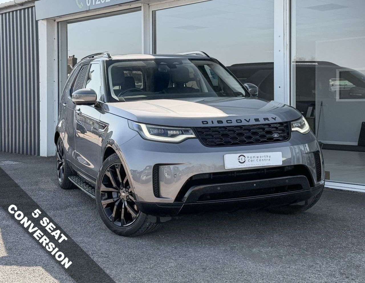 A 2021 LAND ROVER DISCOVERY 3.0 D300 MHEV SE SUV 5 SEATS 5dr Diesel Auto 4WD Euro 6 (s/s) (300 ps) ELEC A 2021 LAND ROVER DISCOVERY 3.0 D300 MHEV SE SUV 5 SEATS 5dr Diesel Auto 4WD Euro 6 (s/s) (300 ps) ELEC