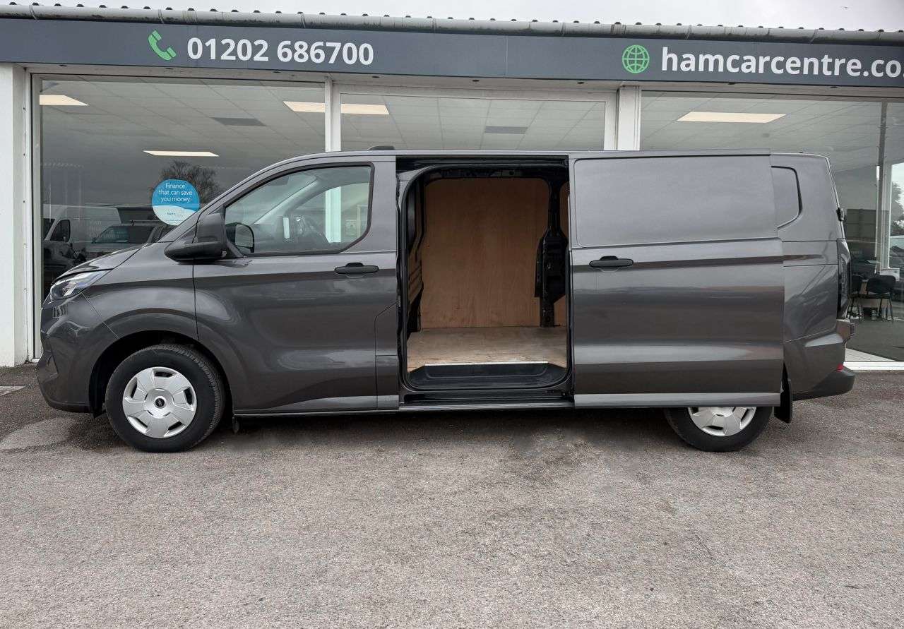 A 2024 FORD TRANSIT CUSTOM 2.0 300 EcoBlue Trend Panel Van 5dr Diesel Manual L2 H1 Euro 6 (s/s) (110 p A 2024 FORD TRANSIT CUSTOM 2.0 300 EcoBlue Trend Panel Van 5dr Diesel Manual L2 H1 Euro 6 (s/s) (110 p