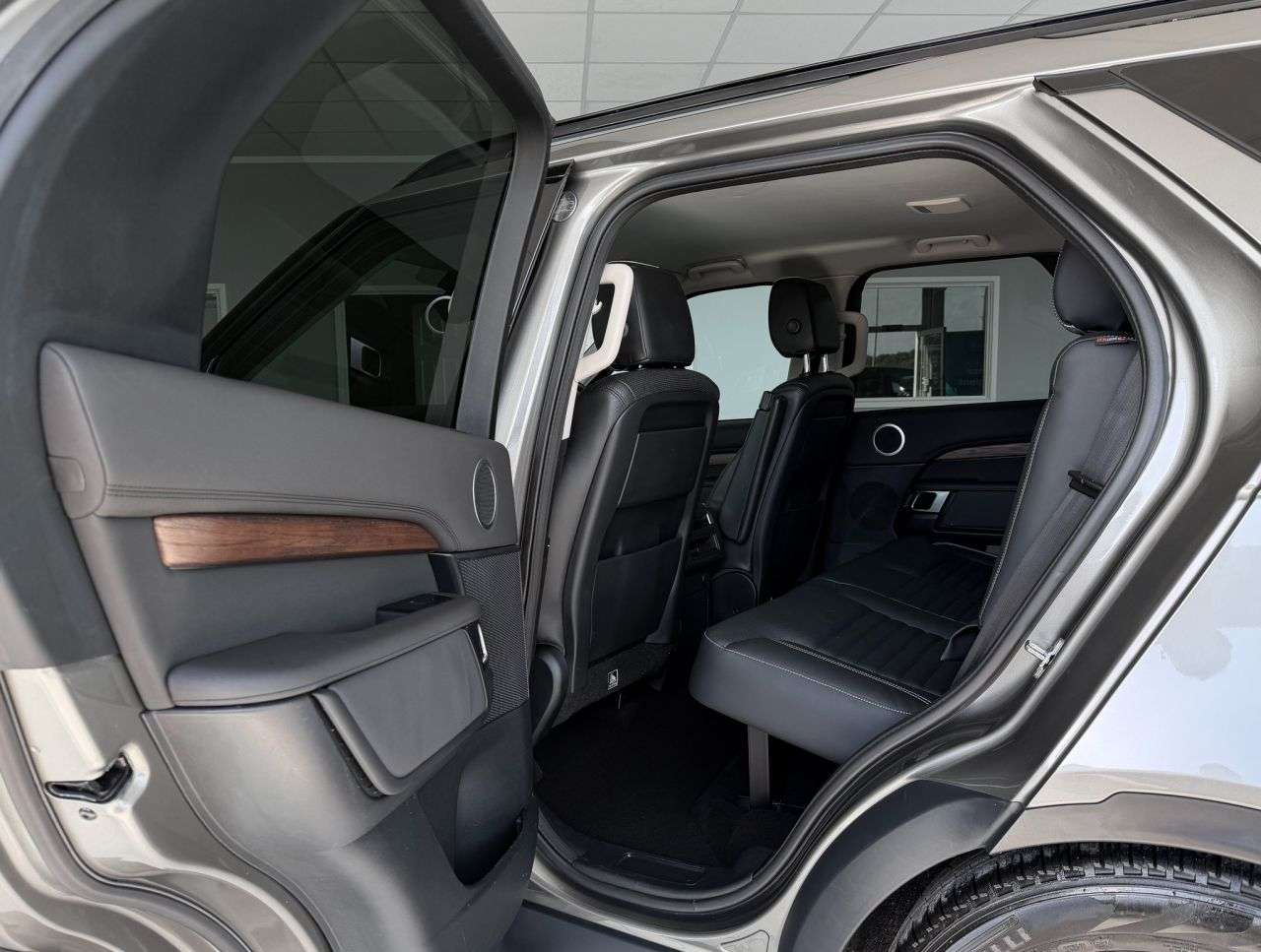 2019 LAND ROVER DISCOVERY 2019 LAND ROVER DISCOVERY